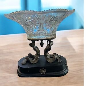 Castilian Imports Metal & Crystal‎ Garniture Bowl
